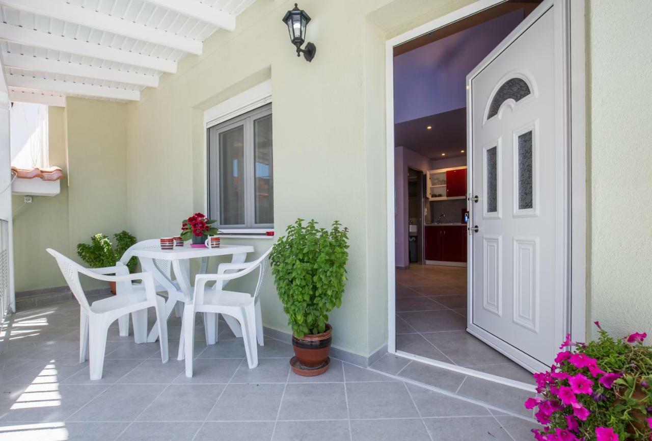 Villa Dimitris Потос Екстер'єр фото